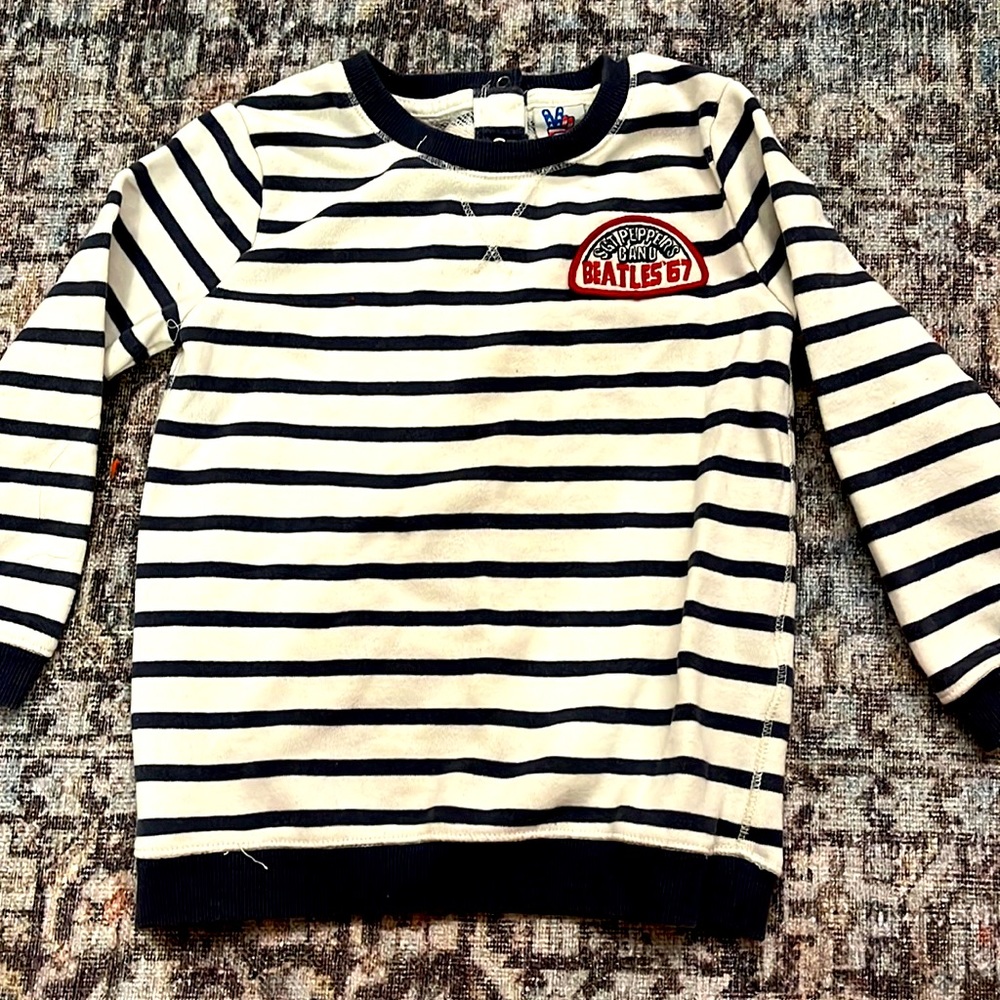 Unisex 3T Beatles sweatshirt